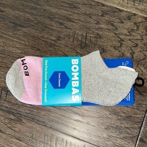 Bombas Ankle Sock in Pink & Light Gray